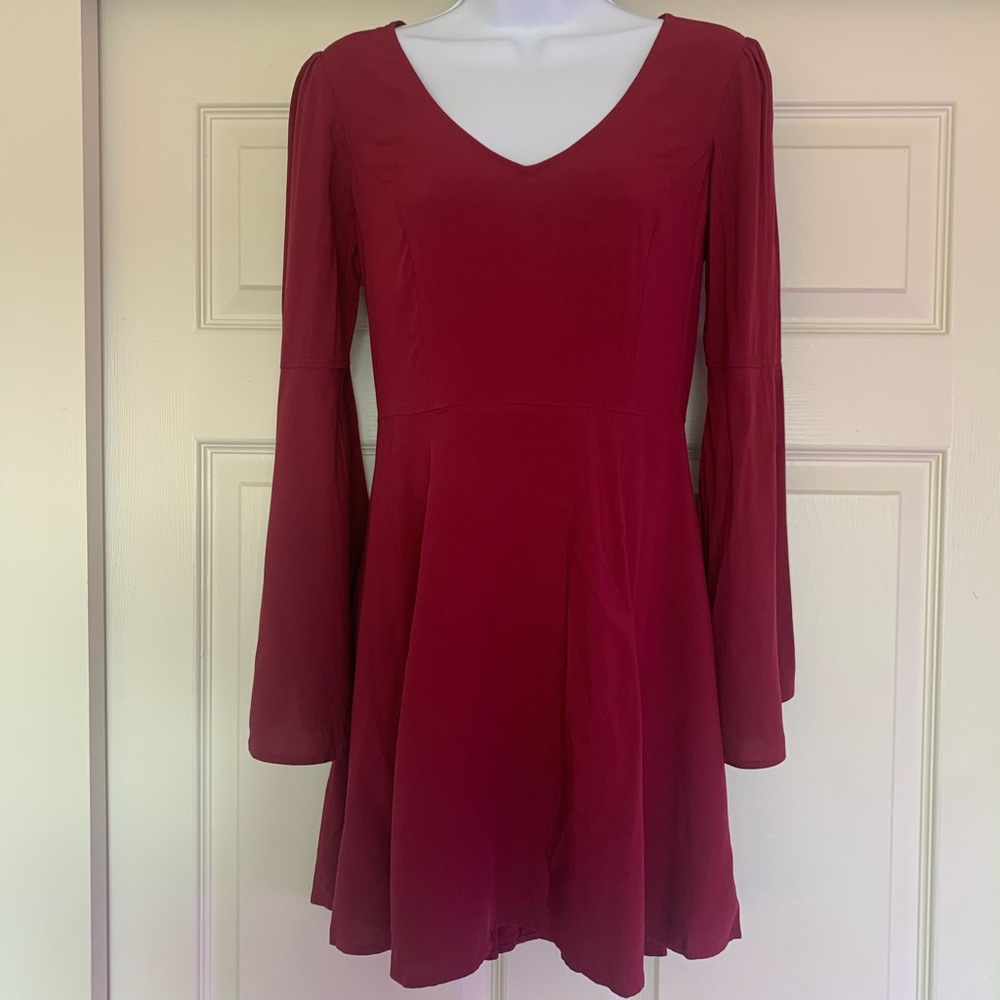 Express Magenta Dress Size 2. Bell sleeves